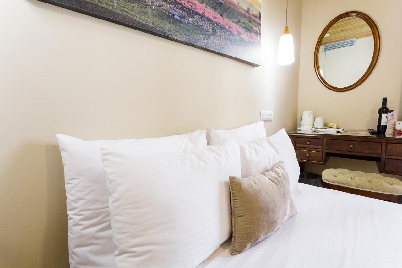 Blossom Rooms & Suite ヴェリア エクステリア 写真
